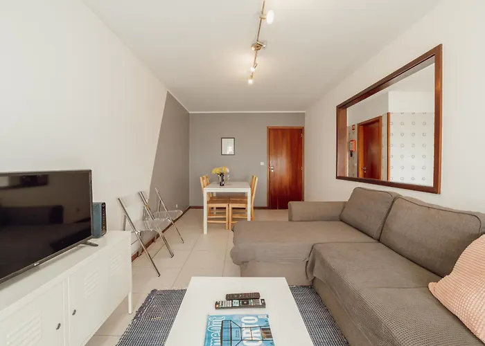 Appartement Espinho Modern 3 Bedroom By Vacationy *