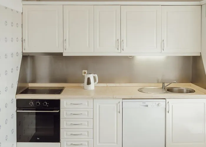 Espinho Modern 3 Bedroom By Vacationy * Porto