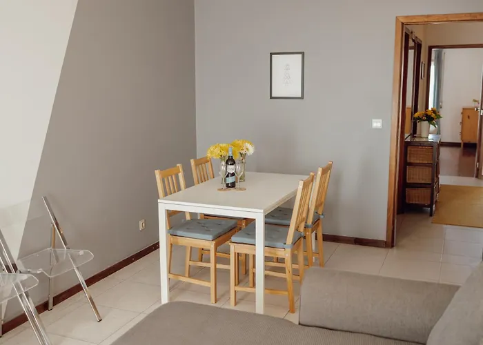 Espinho Modern 3 Bedroom By Vacationy 波尔图