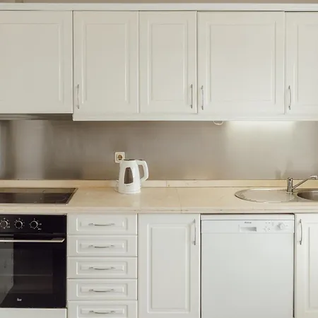 Espinho Modern 3 Bedroom By Vacationy * Porto