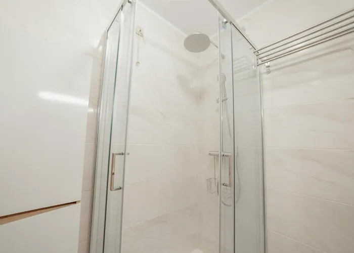 Espinho Modern 3 Bedroom By Vacationy Apartment Porto